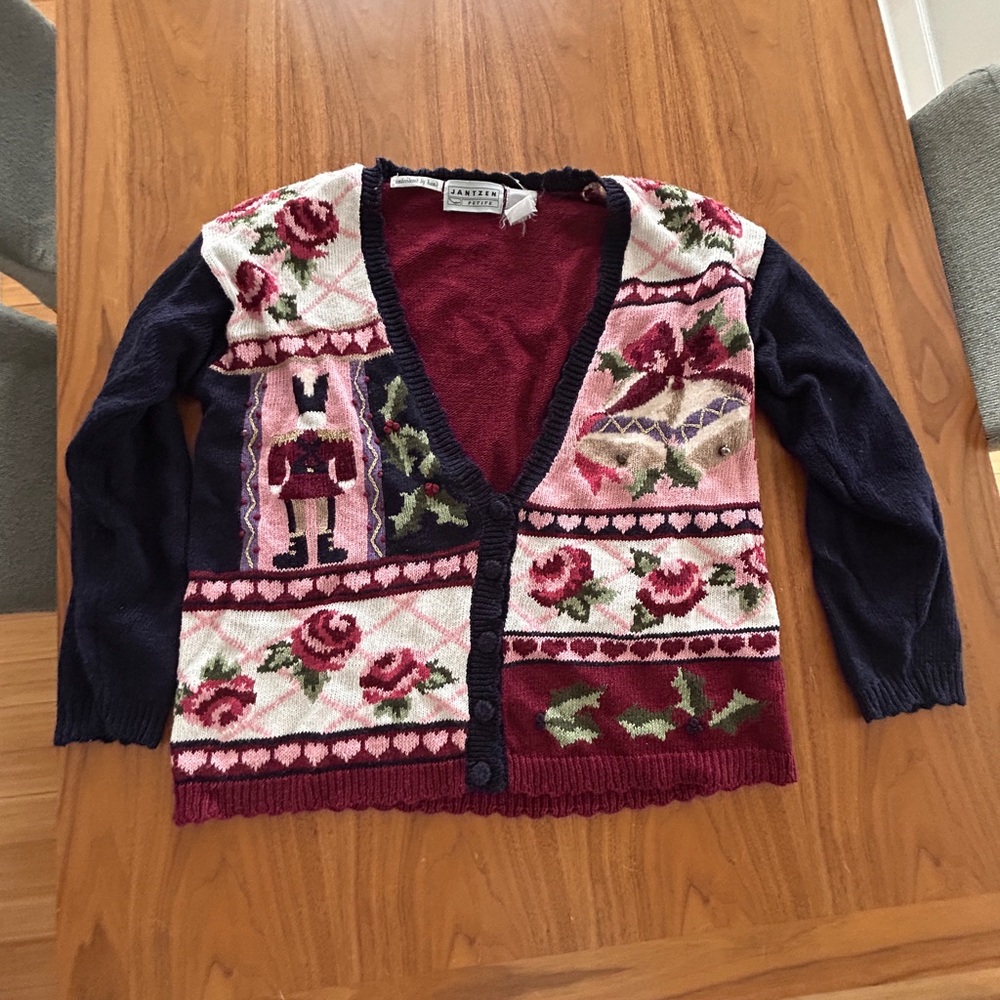Adorable true vintage pink pastel Christmas sweater!